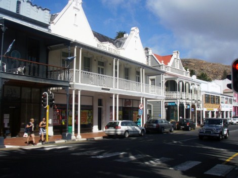 Old Cape Town, walking to the waterfront from the hotel