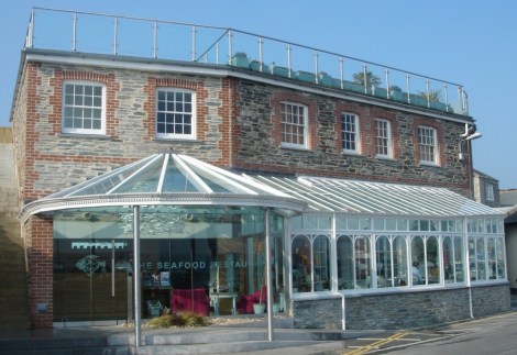 Seafood_Exterior_2-1024x704